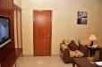 Romance Hotel image 5